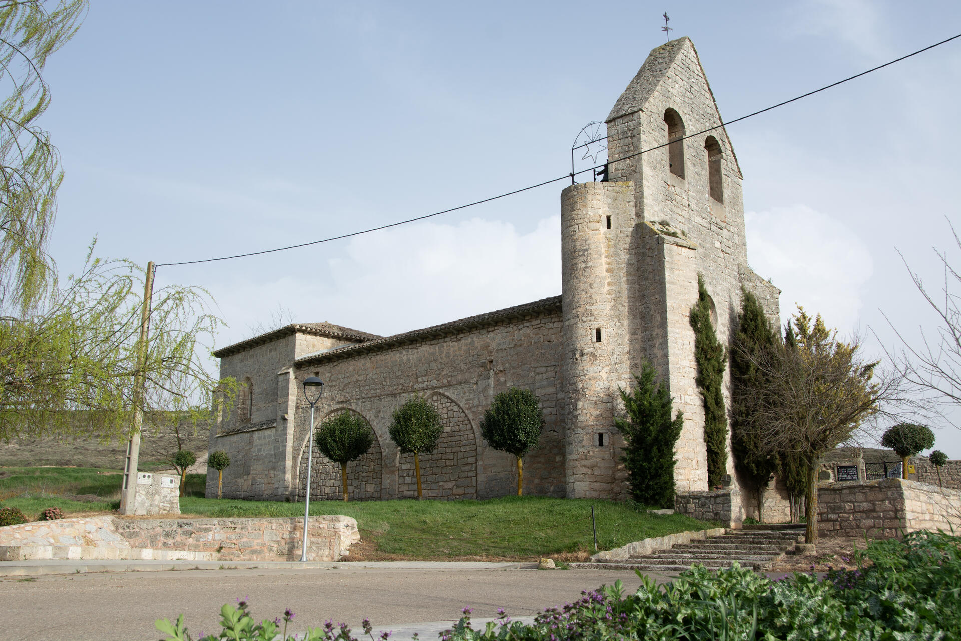 Vista Iglesia desde el pueblo
